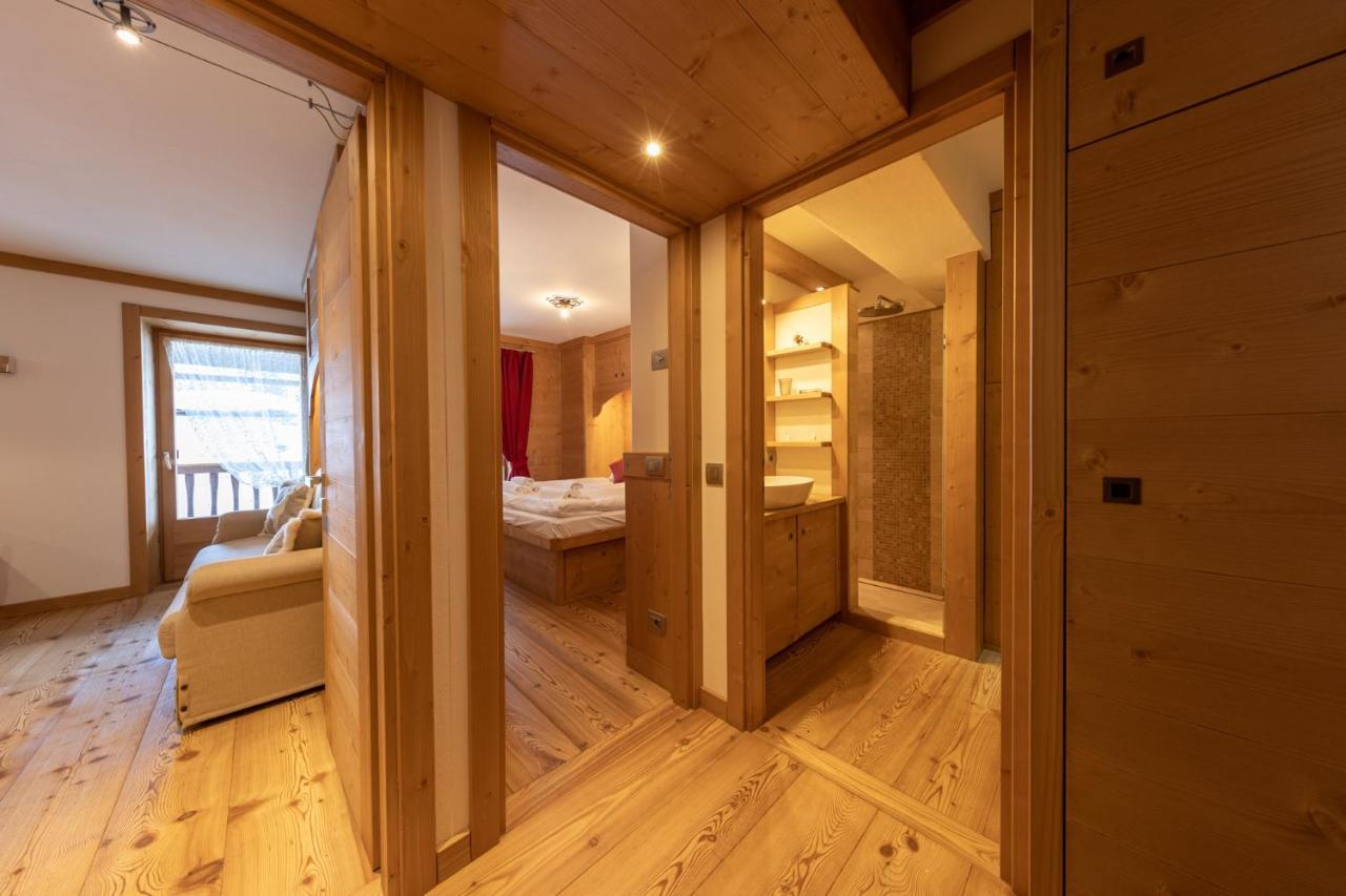 Cadin Apartment กอร์ตินาดัมเปซโซ ภายนอก รูปภาพ
